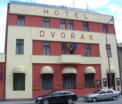 Hotel Dvorak Chrast Exteriör bild